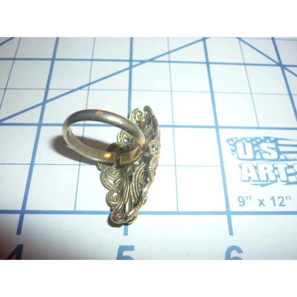 Vintage Gold Tone Black Cabochon Filigree Marquise Statement Ring sz 6-7